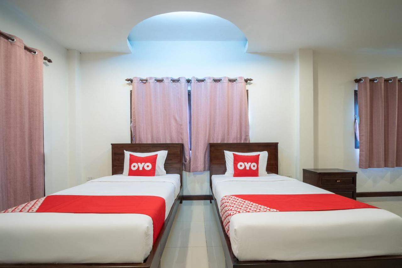 Oyo 837 Baan Kiang Nam Resort Bang Lamung Ngoại thất bức ảnh